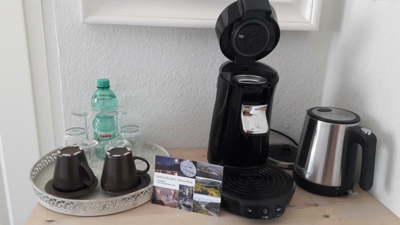 Gaestehaus Burgberg, Weinhaus Fries Kattenes Kültér fotó